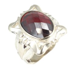 Gümüş Fasetli Garnet Taşlı Erkek Yüzüğü - Nusrettaki