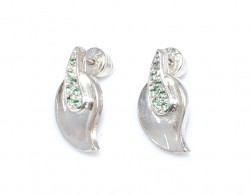 925 Silver Leaf Design Stud Earrings - Nusrettaki