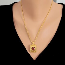 Malabadi Pendant with Heart Shape Stone - Nusrettaki (1)