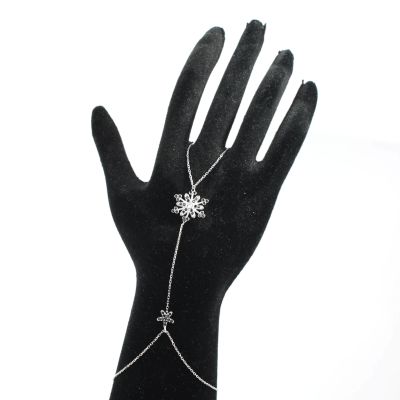Silver Flowering Snowflake Hand Bracelet - 2