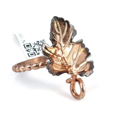 Silver Vine Leaf Design Ring - 5