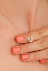 Sterling Silver Dangling Heart Shaped Keyhole Necklace - Nusrettaki